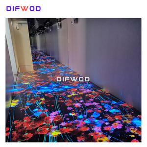 Tema romántico interactivo Sistema de proyección de suelo de 5000 lúmenes Proyector de sensor de captura IR para lugares de boda - Product Image 3