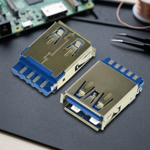 หัวต่อ USB 3.0 แบบตัวผู้ ยี่ห้อ Ariba Technology สำหรับงานบัดกรี ความเร็วสูง แบบมุมตั้ง  หน้าสัมผัสเคลือบดีบุก  ตัวเรือน PBT - Product Image 2