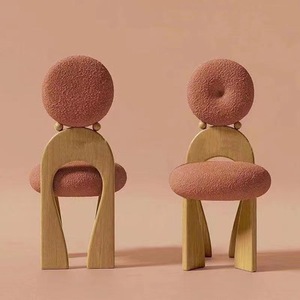 Chaise de salle à manger rétro française en bois massif, rembourrée, à dossier haut, forme unique, chaise de coiffeuse pour chambre à coucher - Product Image 2