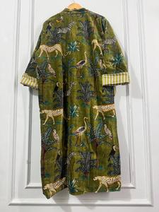 Vestido Largo de Algodón para Mujer, Estampado de Animales de la Selva, Estilo Étnico, Diseño en Capas, Frente Abierto, Boutique de Verano, Teñido Liso - Product Image 2