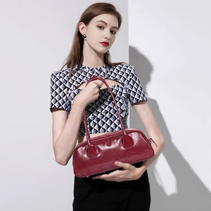 Elegantes Bolsos de Hombro Vintage de Moda 2025 para Mujer, Bolsos Bowling de Cuero Genuino con Logotipo - Product Image 2