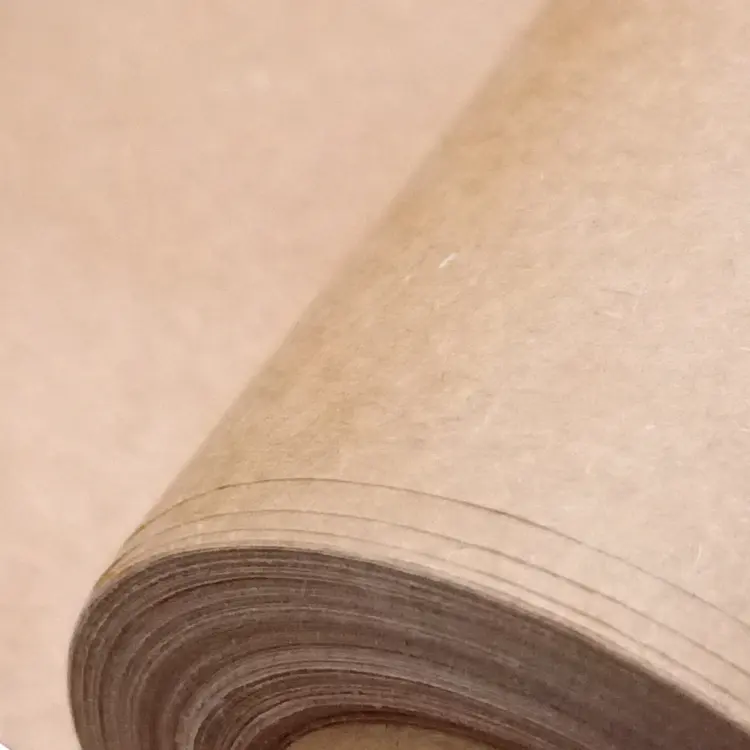 Kraft otomatik boyama maskeleme kağıt rulosu suya dayanıklı kahverengi kağıt nem geçirmez bakire odun hamuru kalitesi