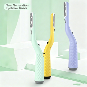 Rose Milare RJ=1 Tondeuse à sourcils à lame inclinée en acier inoxydable - Nouveau produit avec fonction de charge et d'éclairage intégrée - Product Image 1