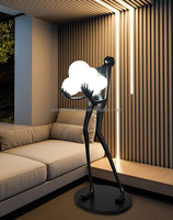 Lampadaire LED E27 de luxe moderne nordique, sculpture artistique créative en résine, statue humaine, grand modèle pour hôtel et salon