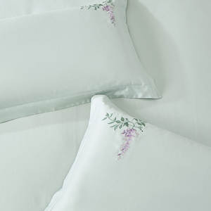 طقم لحاف ألينهوم أورتشارد 100% قطن 350 جرام/متر مربع حشوة بوليستر مع غطاءين للوسائد مطرزين طقم لحاف مطرز من 3 قطع - Product Image 6