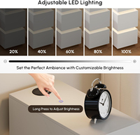 Table de chevet minimaliste moderne et étroite en MDF blanc avec 3 tiroirs flottants, station de charge sans fil intelligente et LED intégrée