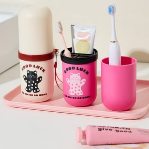 Boîte de rangement portable 2-en-1 colorée et durable pour brosse à dents avec gobelet de rinçage – Kit de voyage professionnel brosse à dents et dentifrice - Product Image 1