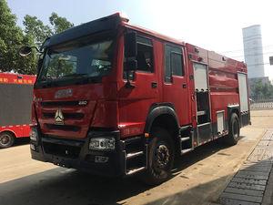 Arroseur avec canon à brouillard 4x2 eau/mousse <span class=keywords><strong>extinction</strong></span> du feu du camion de lutte contre l'incendie - Product Image 3