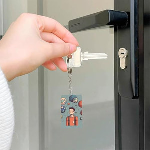 Llavero de acrílico con personajes de <span class=keywords><strong>anime</strong></span> <span class=keywords><strong>y</strong></span> dibujos animados OEM/ODM, bonito llavero con estampado divertido, soporte rectangular de acrílico para hombres - Product Image 4