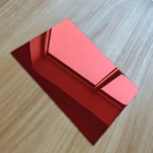 Feuille de miroir acrylique verte 1220x2440mm 4x8 pieds certifiée ISO 9001, surface résistante aux rayures, service de découpe, taille personnalisable - Product Image 2