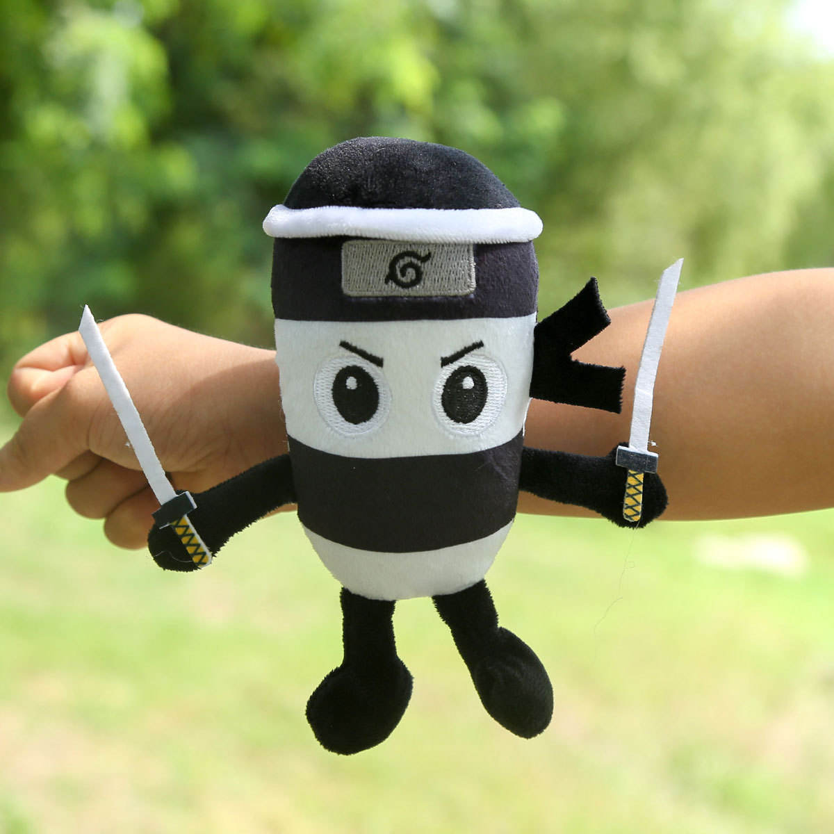 Embroidered ninja single pop ring-about 15cm/44g