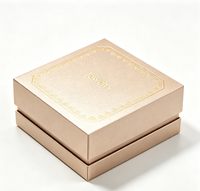 Boîte à bijoux de luxe avec fermeture magnétique en feuille d'or, matériaux recyclés, boîte cadeau en papier rigide, insert en éponge, emballage personnalisé avec logo