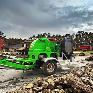 Nouveau broyeur de bois mobile haute productivité 220V, broyeur de feuilles de palmier, broyeur de biomasse tropicale, traitement des déchets agricoles, moteur principal - Product Image 1