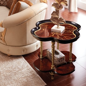 <span class=keywords><strong>Set</strong></span> di divani in pelle e tessuto intagliati in legno di design elegante - Product Image 6