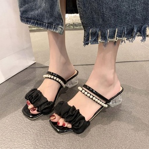 Nouvelles sandales compensées pour femme style français avec perles, idéales pour des tenues polyvalentes printemps-été-automne - Product Image 2