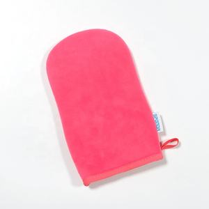 Gant en <span class=keywords><strong>mousse</strong></span> autobronzant d'aspect naturel de qualité supérieure - Product Image 4