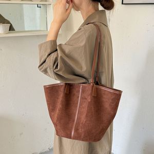 Wholesale PU Leather Tote <b>Bag</b> <b>Women</b> Large Capacity Shoulder Handbag with Matching <b>Pouch</b> <b>for</b> Work Travel - Product Image 4