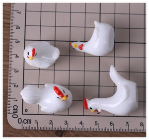 Niños miniatura <span class=keywords><strong>de</strong></span> <span class=keywords><strong>dibujos</strong></span> <span class=keywords><strong>animados</strong></span> 3D Gallo <span class=keywords><strong>y</strong></span> gallina pollo brillante acuario luminoso juguete Mini animales <span class=keywords><strong>de</strong></span> resina figuritas a granel para Mini - Product Image 2