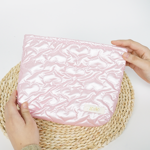 Sac de maquillage portable Sac de maquillage en PU brillant gaufré à la mode avec fermeture éclair Convient pour les voyages - Product Image 3