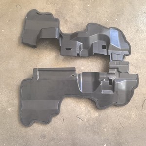 Left And Right <b>Radiator</b> Baffles For 2016 Toyota Es300h Pp Material Replacement Parts - Product Image 4