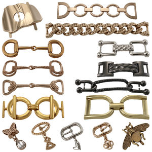 Personalizado de aleación de zinc latón Logo Hardware calzado decoración ajustable Pin cadena <span class=keywords><strong>zapatos</strong></span> <span class=keywords><strong>hebillas</strong></span> Metal <span class=keywords><strong>para</strong></span> zapato - Product Image 4