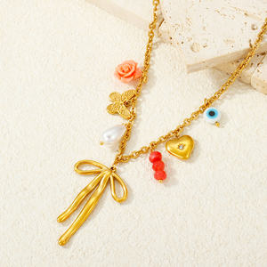 Collier tendance multi-pièces en forme de cœur, en acier inoxydable avec fleur de soleil en forme de cœur, escargot, bijoux plaqués or 18 carats - Product Image 3