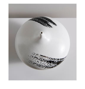 <span class=keywords><strong>Vase</strong></span> moderne en <span class=keywords><strong>porcelaine</strong></span> peint <span class=keywords><strong>à</strong></span> la main, décoration intérieure, noir et blanc - Product Image 5