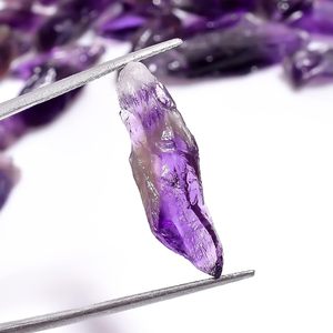 GEMKORA Améthyste brute 50 carats, cristaux naturels violets pour la fabrication de bijoux, chaîne de perles, sertissage, pierres précieuses irrégulières en vrac - Product Image 5