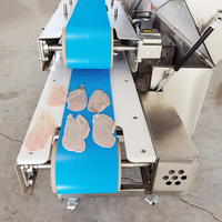 Machine à fileter la viande horizontale automatique en acier inoxydable avec convoyeur à bande, moteur 2,2 kW, capacité 0,4 t/h, pour petits morceaux de poulet