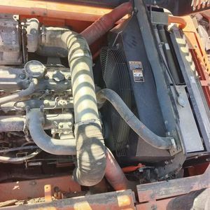 Excavatrice sur chenilles Doosan DX380 38 tonnes à vendre Machines d'occasion à bas prix Moteur central Boîte de vitesses Pompe à engrenages Palier PLC - Product Image 5