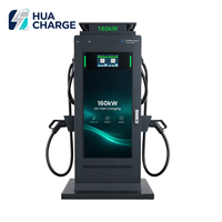 Enrouleur de câble personnalisé 160 kW, chargeur rapide DC double CCS2 250 A avec écran 43 pouces pour borne de retour de location de voitures et station de taxi
