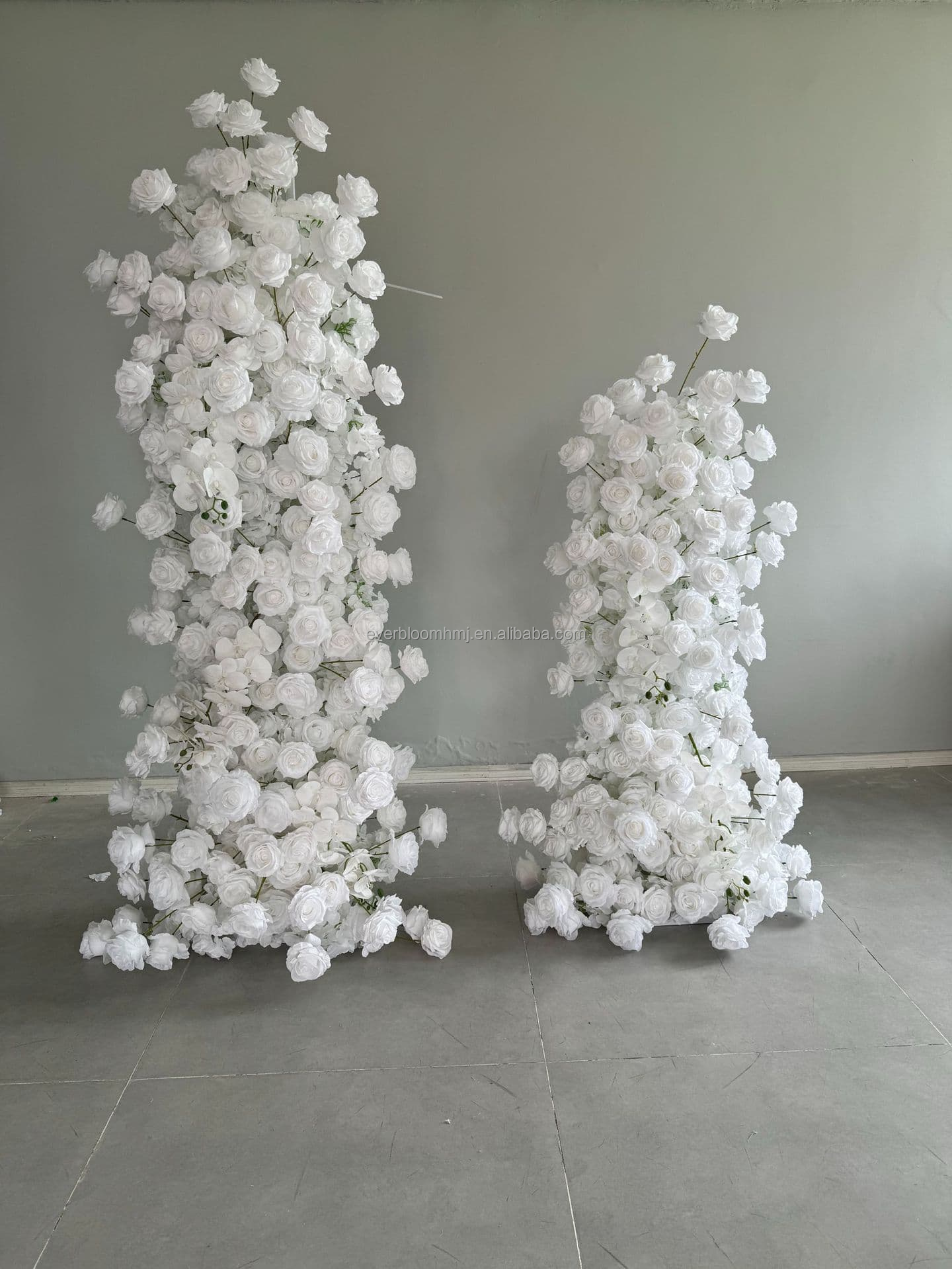 16. Panneau de fleurs
