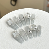 Faux ongles press-on chromés rose nude faits main sur mesure, faux ongles à ruban blanc et points noirs, pointes en cristal, ensemble glamour