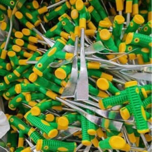 พลั่วตักกระเทียม สแตนเลส สีเขียว-เหลือง สำหรับปลูกและขุดดิน - Product Image 1