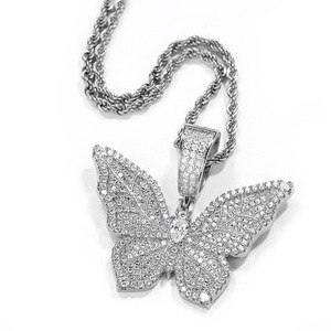 Collar con Colgante de Mariposa Unisex, Estilo Hip Hop, Joyería de Moda Urbana - Product Image 2