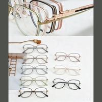 Nueva Llegada, Diseño Único, Monturas de Gafas Elegantes de Metal para Mujer, Bloqueo de Luz Azul, Monturas de Gafas Ópticas CR39