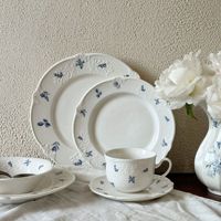 Vaisselle en céramique Relief européen Fleur blanche Bol en céramique Assiette Tasse à café avec soucoupe pour la maison