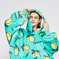 Couverture portable surdimensionnée avec manches, design personnalisé, fabriquée en Chine, taille unique, couverture sweat-shirt géante