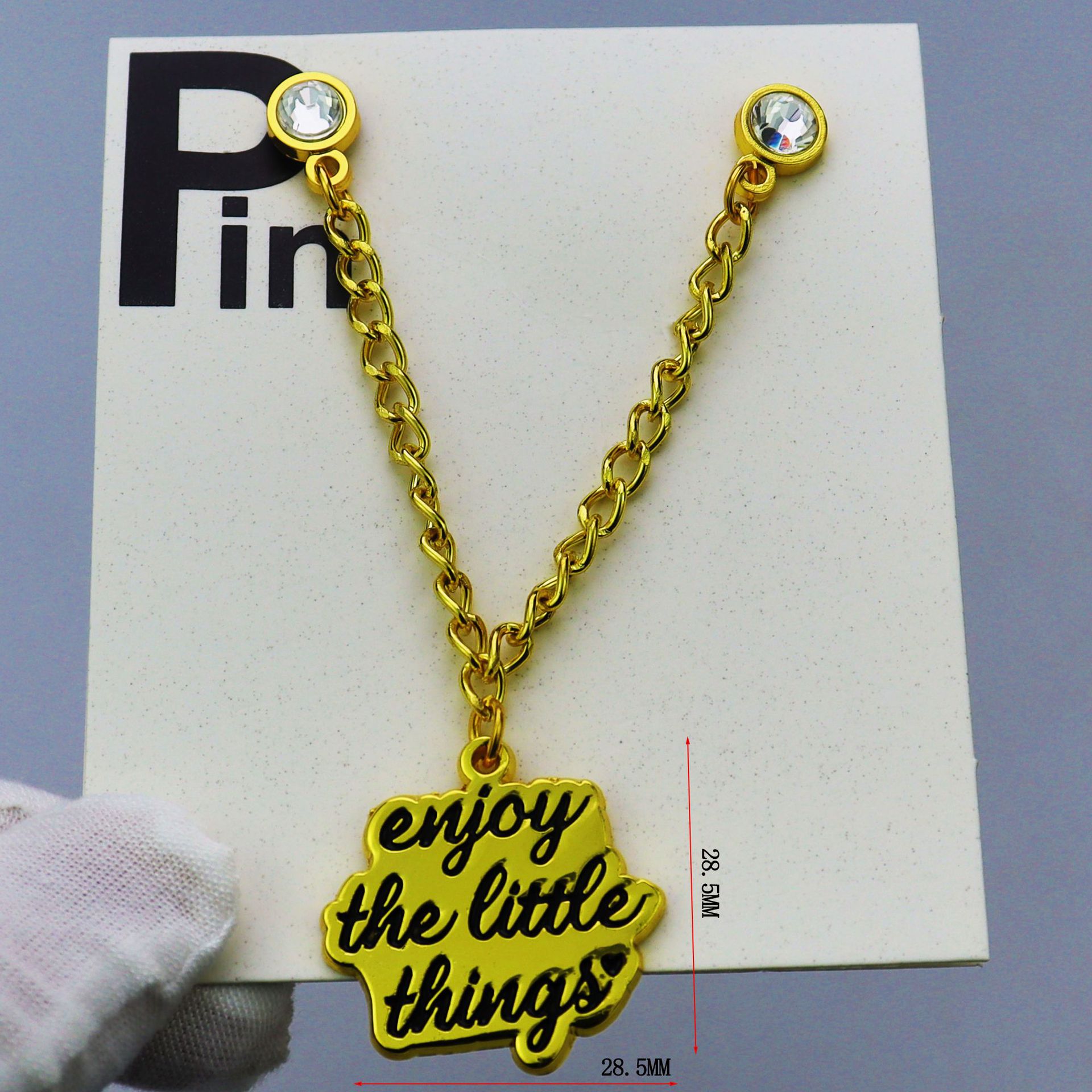Pendentif C13