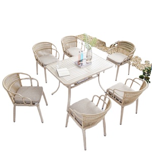 Ensemble multifonctionnel haut de gamme de style européen pour extérieur : table basse de jardin, chaise en rotin pour patio et balcon - Product Image 5