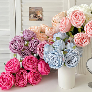 Flores Artificiales Royal Rose, Ramo de Boda de Seda de Alta Simulación con 7 Cabezas, Decoración para el Hogar - Product Image 2