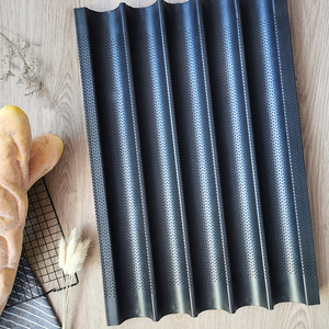 Teglie per Baguette Perforate in Metallo, Set da <span class=keywords><strong>5</strong></span> Pezzi, Teglie in Alluminio per Pane Francese - Product Image 2