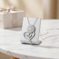 Collier Pendentif Femme en Argent Sterling 925 Tournesol avec Moissanite Ronde VVS 4mm et Or 18 carats – Vente en Gros de Bijoux Très Demandés