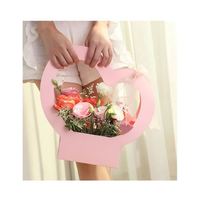 Vente en gros Emballage de boîtes cadeaux à fleurs roses en forme de cœur Boîte à fleurs pour bouquet de savon de rose biodégradable avec dossier en ruban