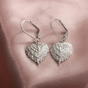 Orecchini pendenti a forma di cuore con ali d'angelo per le donne, gioielli romantici a forma di cuore - Product Image 4