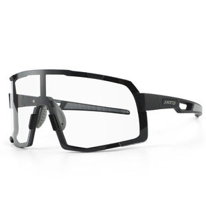 Gafas Deportivas XQ622 con Marco TR90 Antivaho y Almohadillas Nasales Ajustables para Ciclismo, Running y Uso al Aire Libre para Hombres - Product Image 2