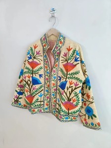 Veste Suzani brodée en gros pour les amateurs de mode rétro et d'âme bohème disponible au prix d'usine - Product Image 5