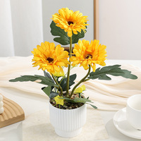 Tanaman Gerbera Buatan dalam Pot, Bunga Matahari Sutra Realistis dalam Pot untuk Dekorasi Halaman Luar Ruangan