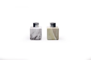 Chai Thủy Tinh Hình Vuông Nhỏ Rỗng 50Ml Với Nắp Vặn Bằng Nhôm Chai Thủy Tinh Khuếch Tán Xe 10Ml - Product Image 4