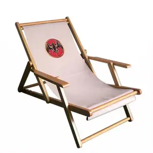 अनुकूलित आउटडोर यूवी प्रतिरोधी ऑक्सफोर्ड क्लॉथ फोल्डिंग पोर्टेबल बीच कुर्सियाँ मजबूत लकड़ी के बीच लॉन कुर्सी